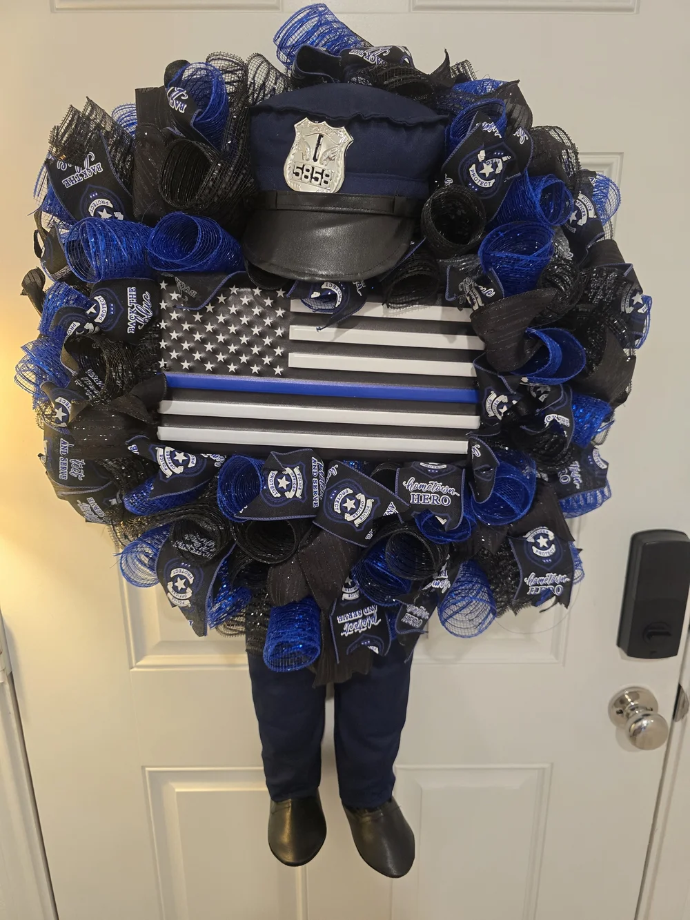 Thin Blue Line Police Tribute Wreath with Hat Law Enforcement